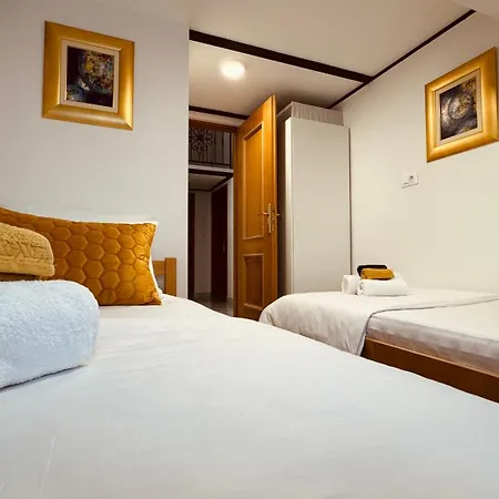 Apartman Penthouse Lapis Split