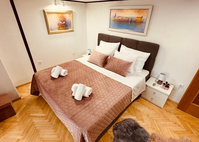 Penthouse Lapis Lägenhet Split