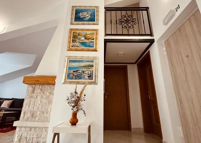 Lägenhet Penthouse Lapis