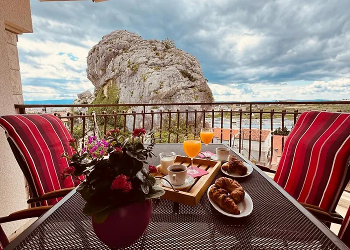 Penthouse Lapis * Split